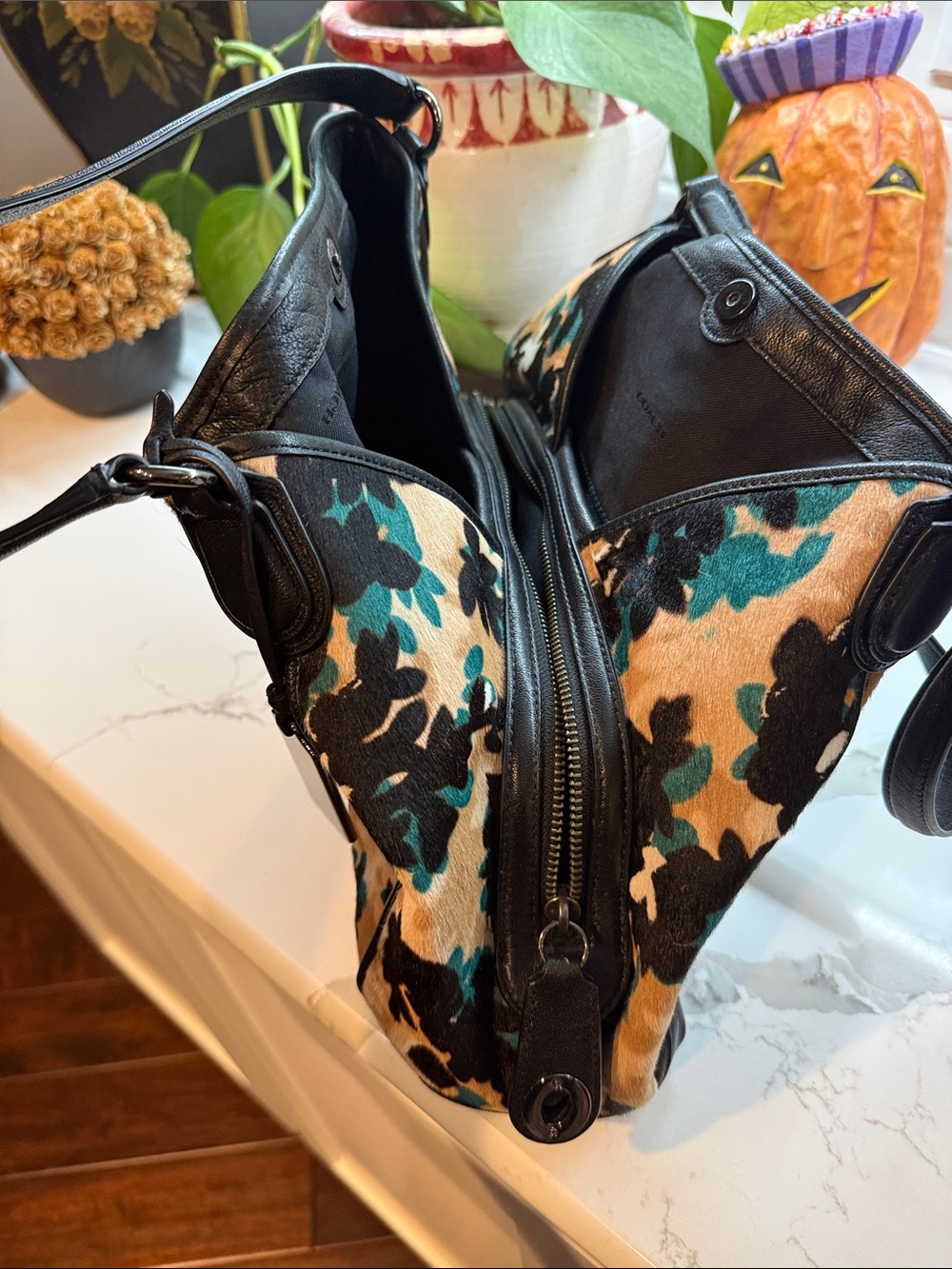 Coach Floral Shoulder Bag in Tan, Black & Teal - Picture 6 of 10